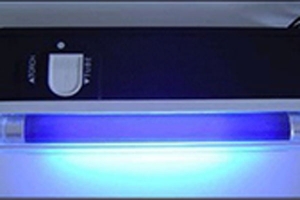      UV   